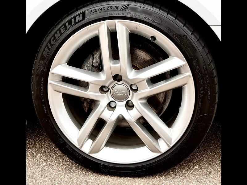 Audi A6 Avant 2.8 FSI V6 S line S Tronic quattro 5dr