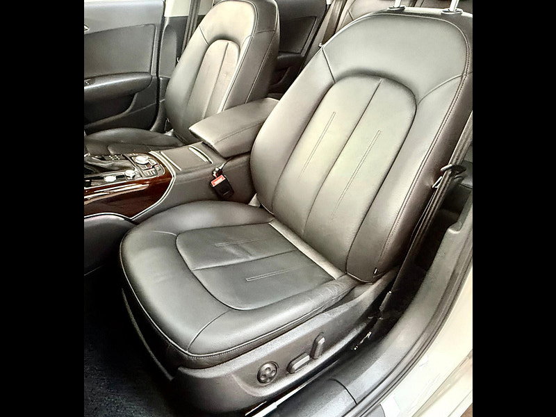 Audi A6 Saloon 2.8 FSI V6 S Tronic quattro Euro 5 4dr