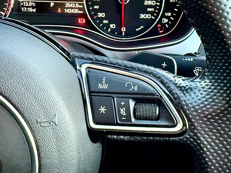 Audi A6 Saloon 2.8 FSI V6 S line Saloon 4dr Petrol Tiptronic quattro Euro 5 (220 ps)