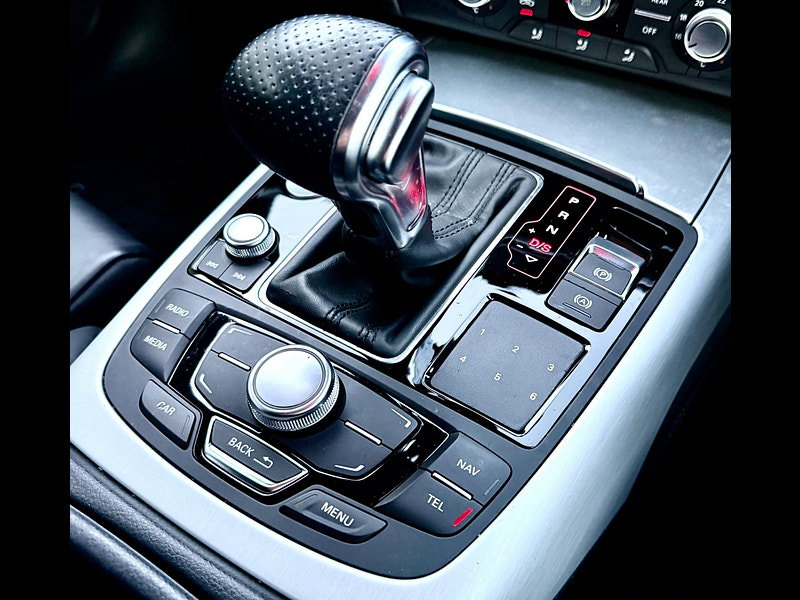 Audi A6 Saloon 2.8 FSI V6 S line Saloon 4dr Petrol Tiptronic quattro Euro 5 (220 ps)