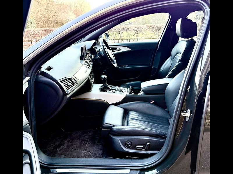 Audi A6 Saloon 2.8 FSI V6 S line Saloon 4dr Petrol Tiptronic quattro Euro 5 (220 ps)