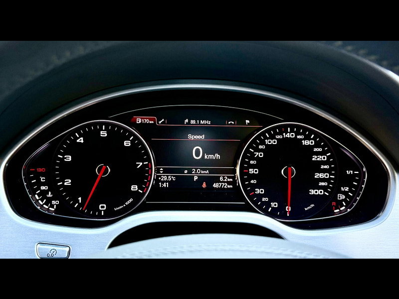 Audi A8 4.2 FSI V8 SE Tiptronic quattro 4dr