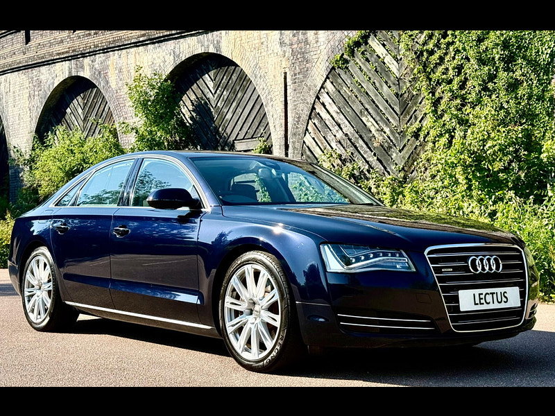 Audi A8 4.2 FSI V8 SE Tiptronic quattro 4dr