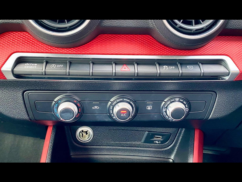 Audi Q2 1.5 TFSI CoD 35 Sport SUV 5dr Petrol S Tronic Euro 6 (s/s) (150 ps)