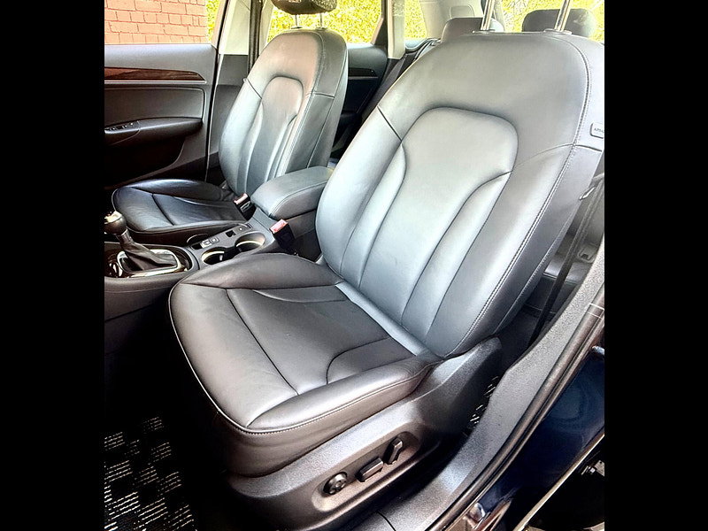 Audi Q3 2.0 TFSI S Tronic quattro (s/s) 5dr