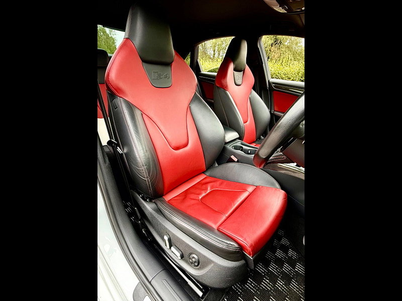 Audi S4 3.0 TFSI V6 S Tronic quattro (s/s) 4dr