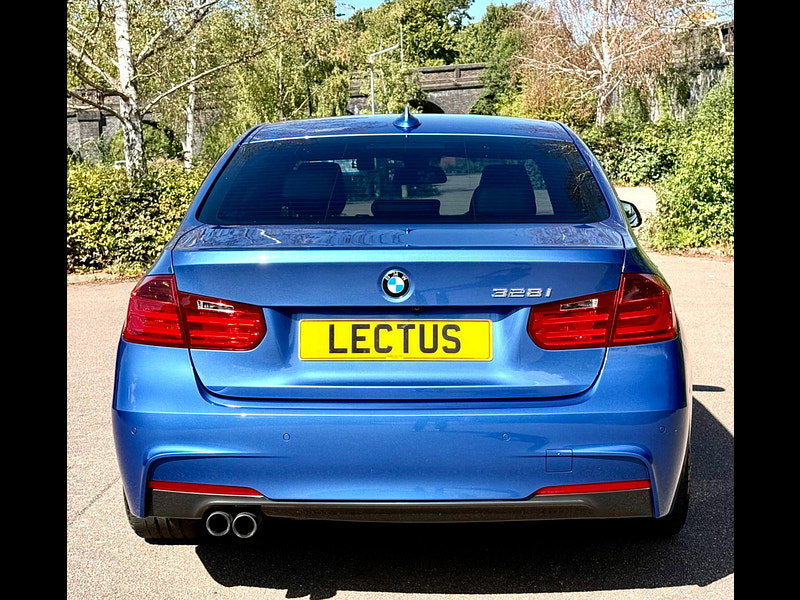 BMW 3 Series 2.0 328i M Sport Auto (s/s) 4dr
