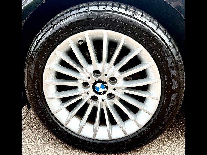 BMW 3 Series 2.0 320i Luxury Auto (s/s) 4dr