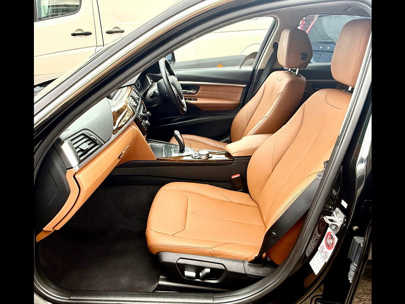 BMW 3 Series 2.0 320i Luxury Auto (s/s) 4dr