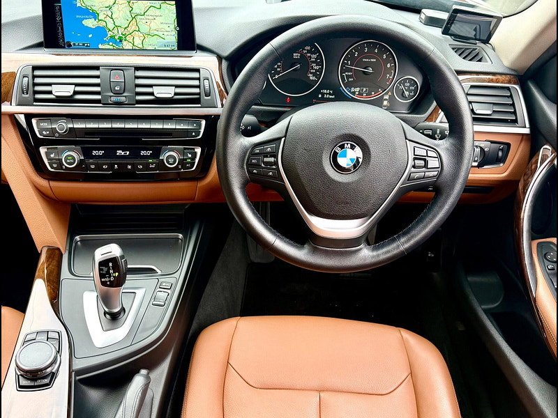 BMW 3 Series 2.0 320i Luxury Auto (s/s) 4dr