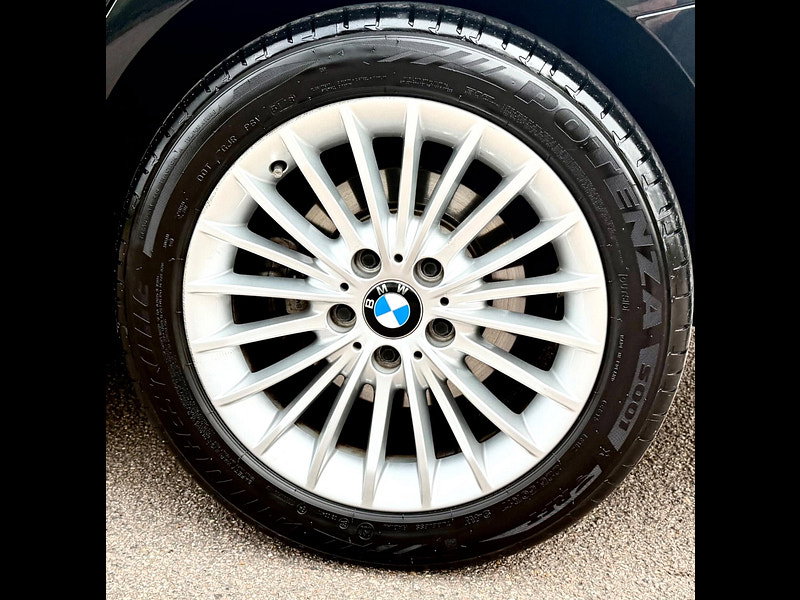 BMW 3 Series 2.0 320i Luxury Auto (s/s) 4dr