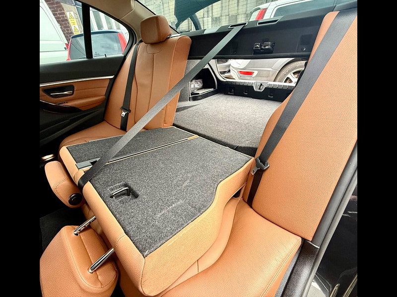 BMW 3 Series 2.0 320i Luxury Auto (s/s) 4dr