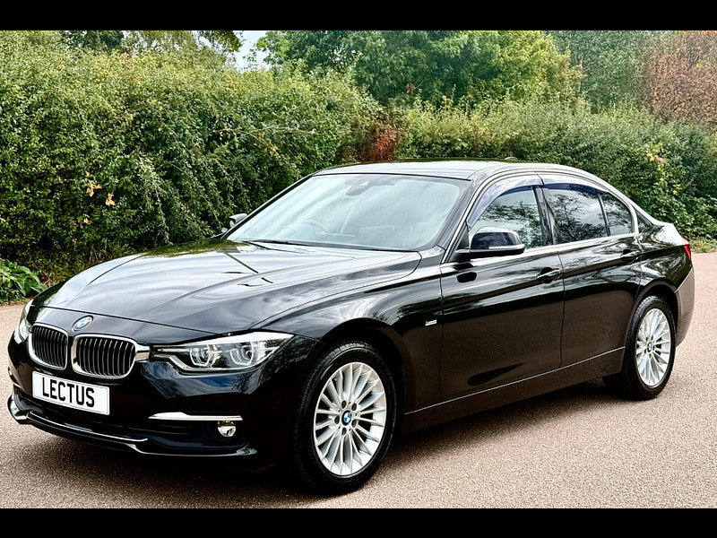 BMW 3 Series 2.0 320i Luxury Auto (s/s) 4dr