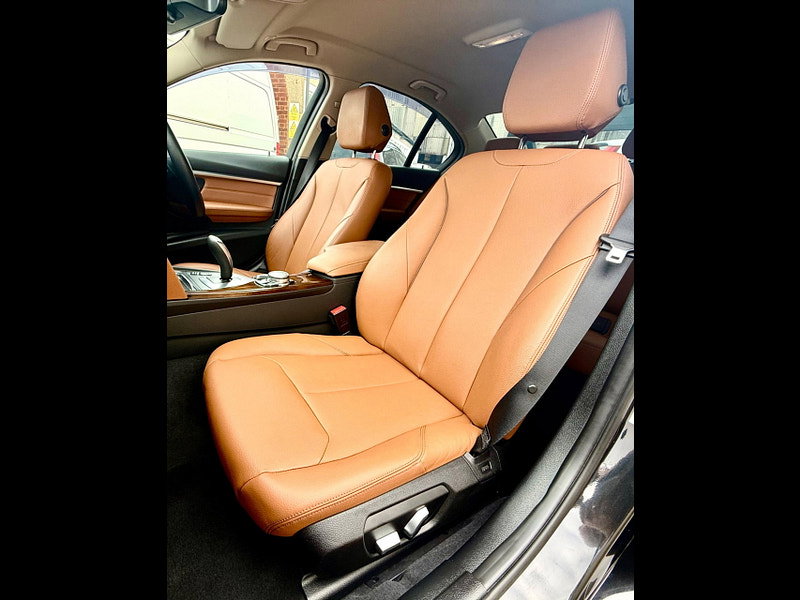 BMW 3 Series 2.0 320i Luxury Auto (s/s) 4dr