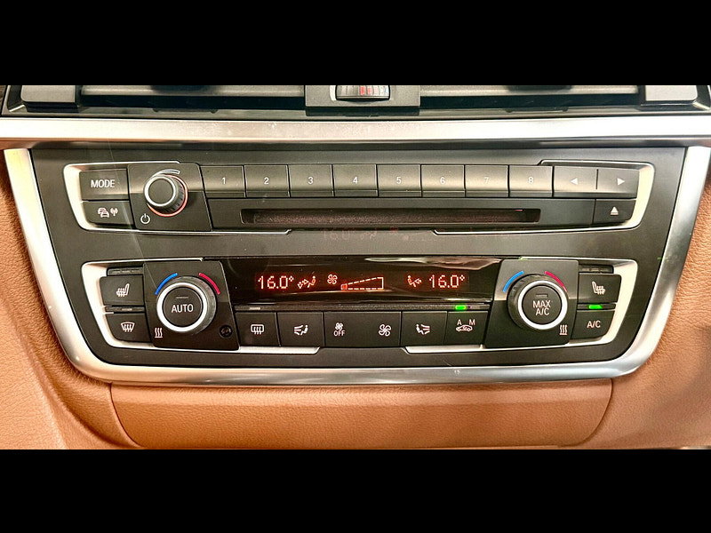 BMW 3 Series 2.0 320i Luxury Touring Auto Euro 6 5dr