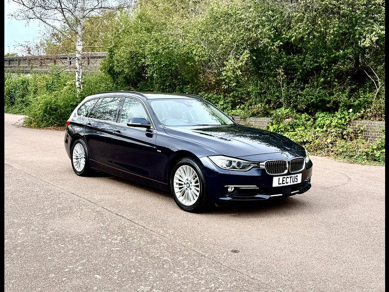 BMW 3 Series 2.0 320i Luxury Touring Auto Euro 6 5dr