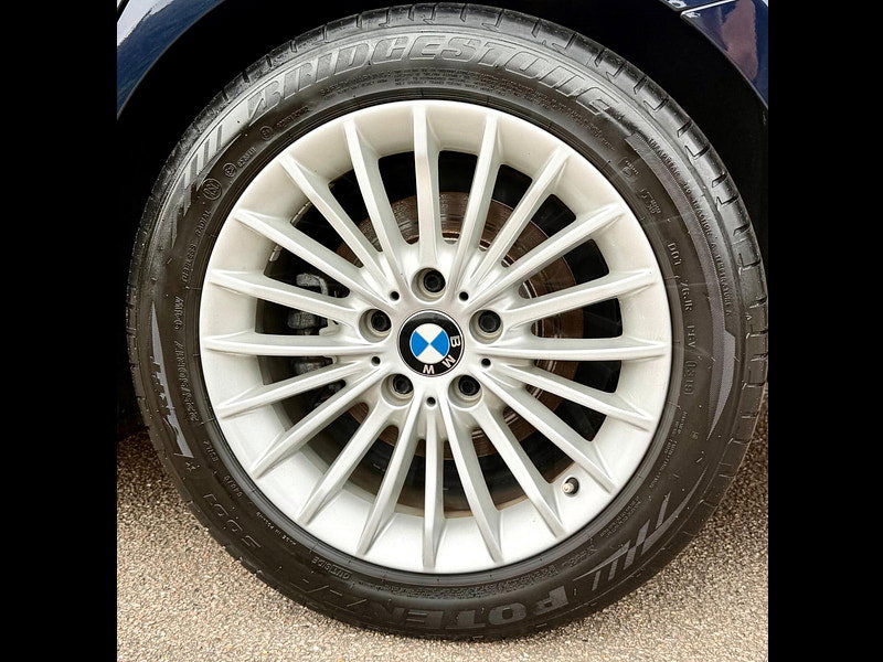 BMW 3 Series 2.0 320i Luxury Touring Auto Euro 6 5dr