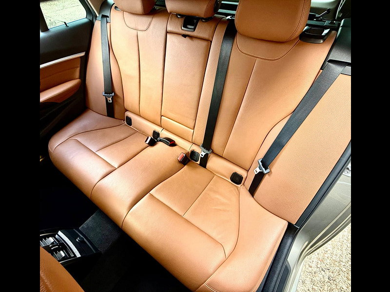 BMW 3 Series 2.0 320i Luxury Touring Auto Euro 6 (s/s) 5dr