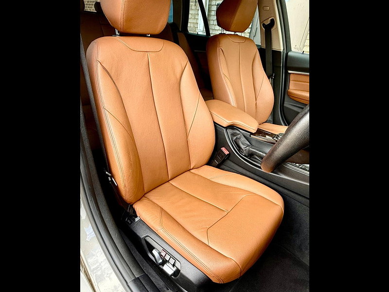 BMW 3 Series 2.0 320i Luxury Touring Auto Euro 6 (s/s) 5dr
