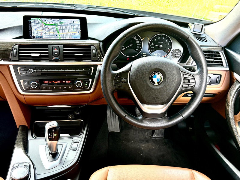 BMW 3 Series Gran Turismo 2.0 320i Luxury GT Auto Petrol 5dr