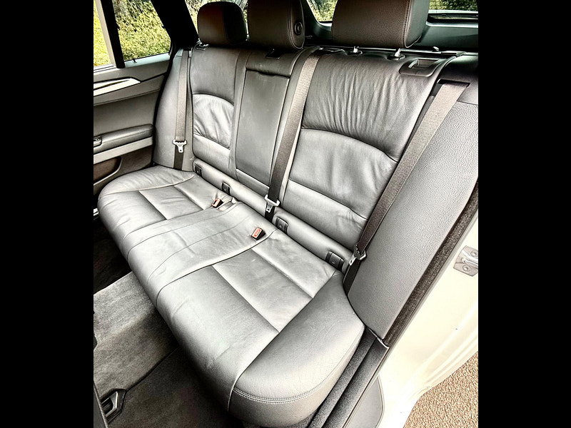 BMW 5 Series 2.0 528i M Sport Touring Auto (s/s) 5dr