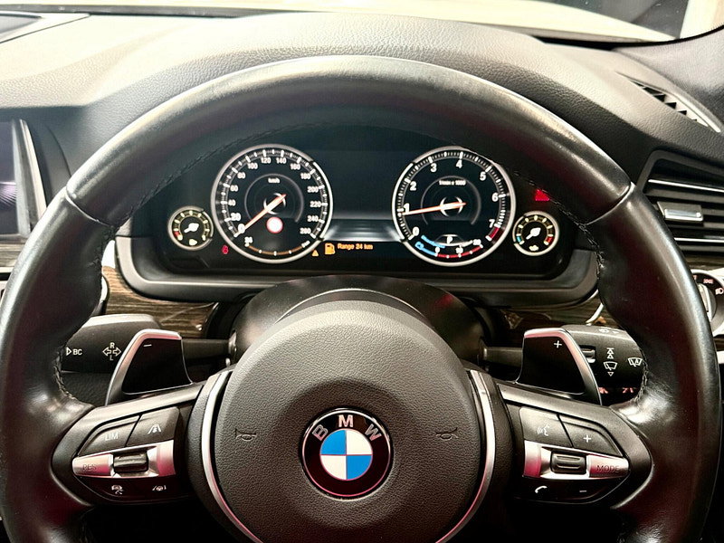 BMW 5 Series 2.0 528i M Sport Touring Auto (s/s) 5dr