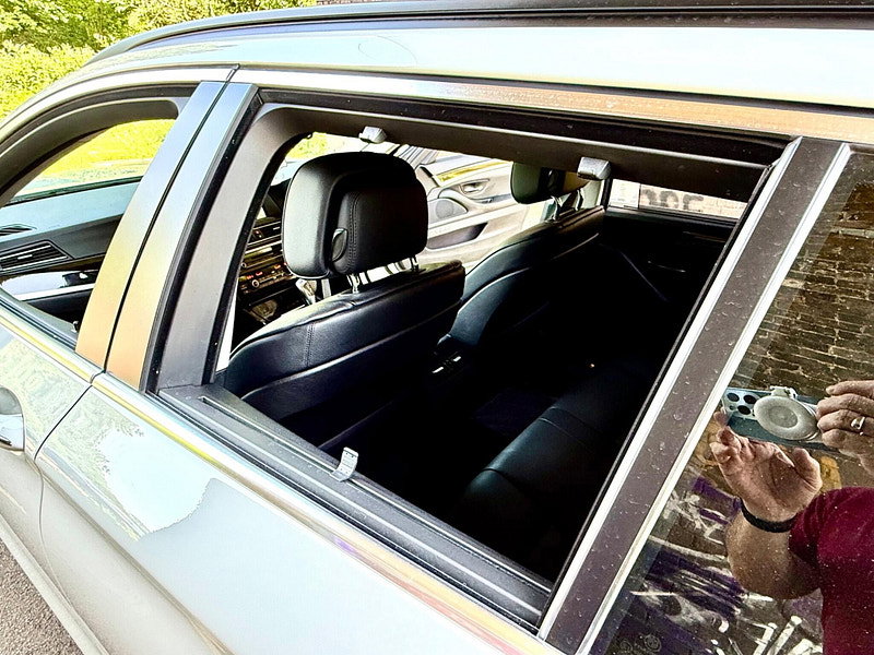 BMW 5 Series 2.0 523i SE Touring Auto Euro 5 5dr
