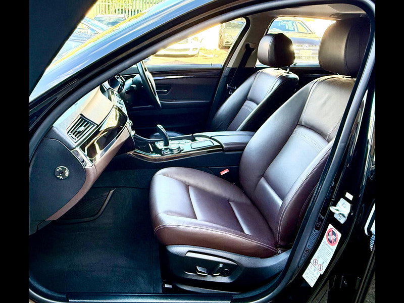 BMW 5 Series 3.0 535i Luxury 4drSaloon Auto (s/s)