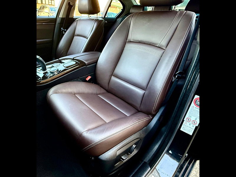 BMW 5 Series 3.0 535i Luxury 4drSaloon Auto (s/s)