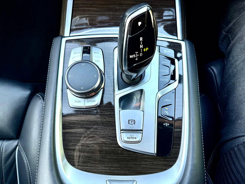 BMW 7 Series 2.0 740e 9.2kWh Exclusive Auto Euro 6 (s/s) 4dr