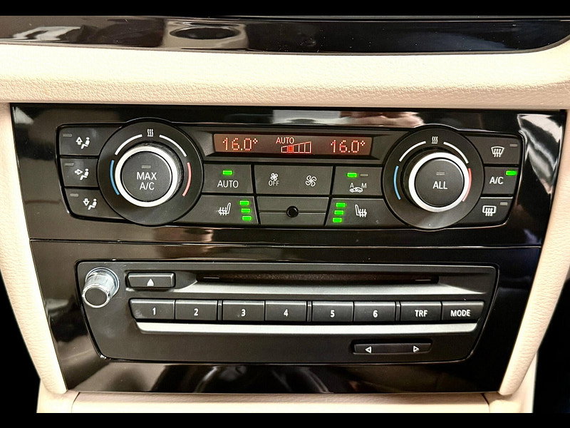 BMW X1 2.0 20i xLine Auto xDrive (s/s) 5dr