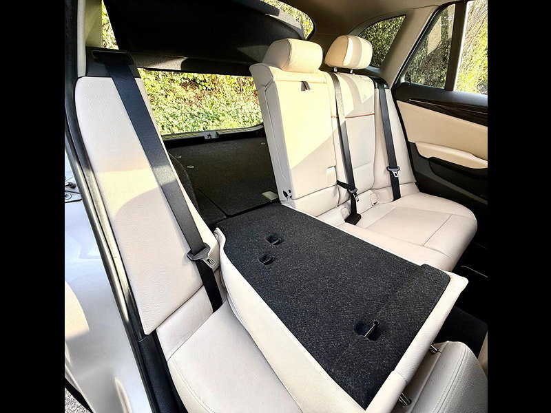 BMW X1 2.0 20i xLine Auto xDrive (s/s) 5dr