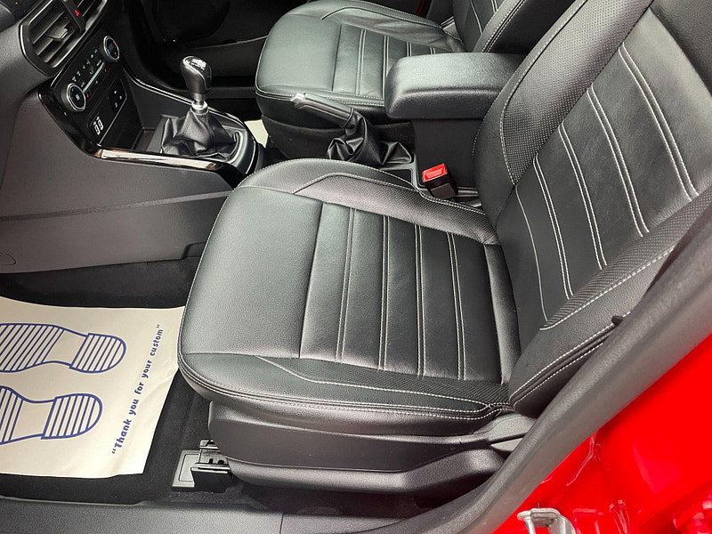 Ford EcoSport 1.0T EcoBoost Titanium Euro 6 (s/s) 5dr