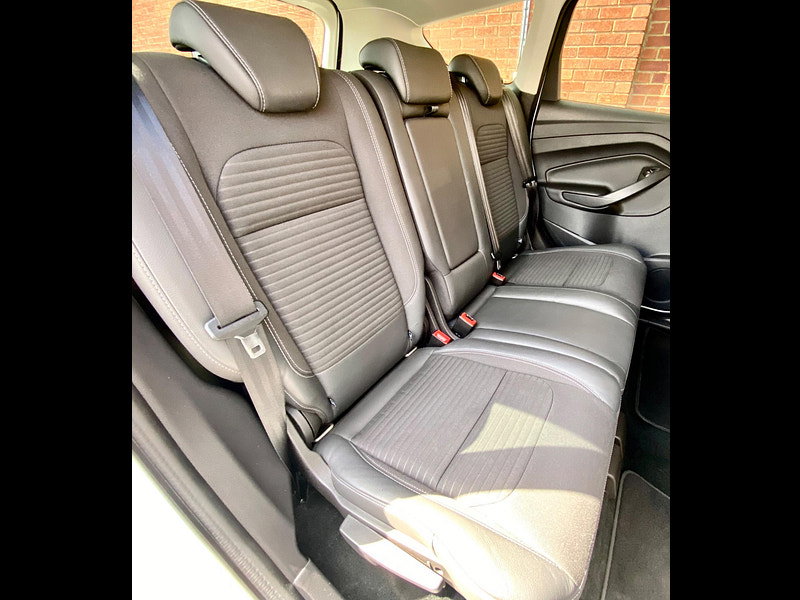 Ford Kuga 1.5T EcoBoost Titanium 2WD Euro 6 (s/s) 5dr
