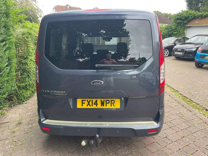Ford Tourneo Connect 1.6 TDCi Titanium Euro 5 5dr