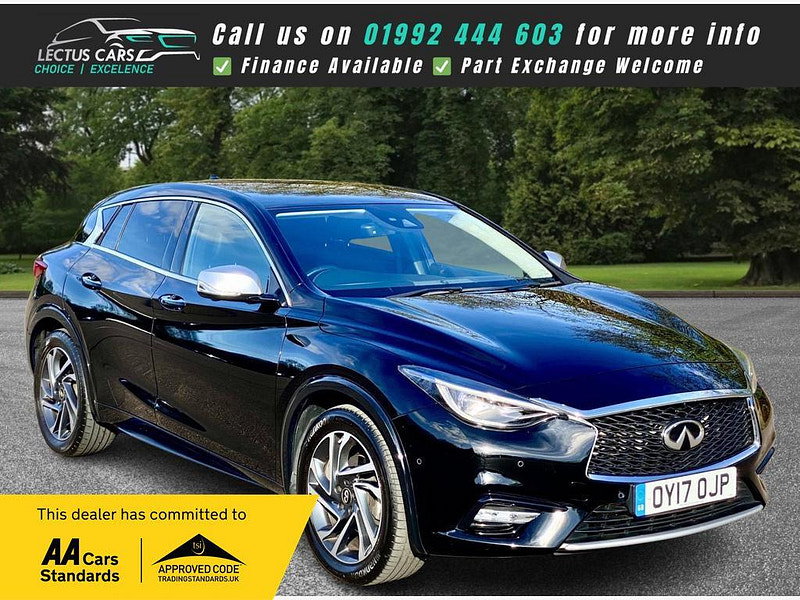 Infiniti Q30 1.6T City Black Euro 6 (s/s) 5dr