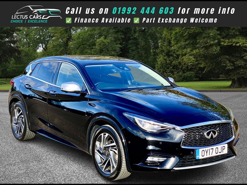 Infiniti Q30 1.6T City Black Euro 6 (s/s) 5dr