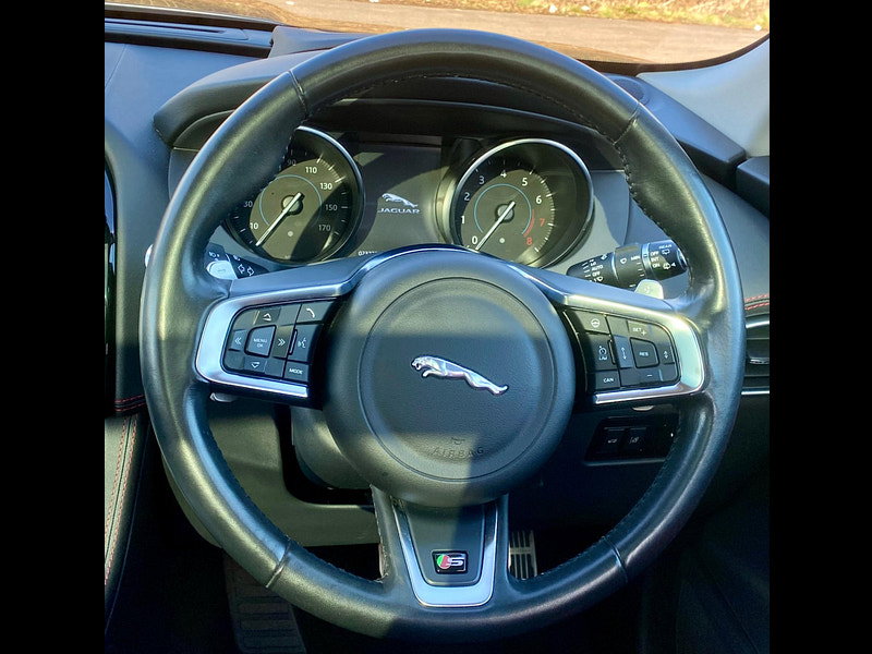 Jaguar F-PACE 3.0 V6 S Auto AWD Euro 6 (s/s) 5dr