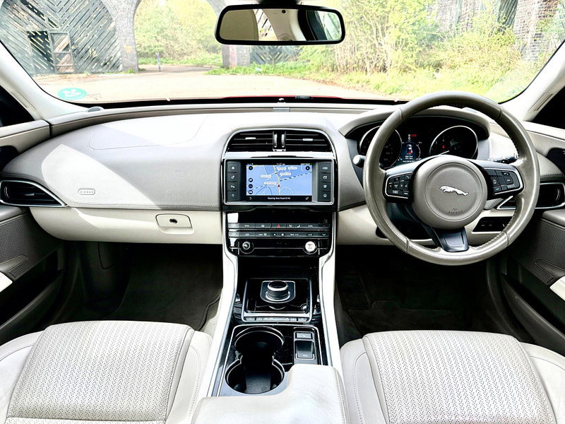 Jaguar XE 2.0 GTDi Portfolio Auto Euro 6 (s/s) 4dr