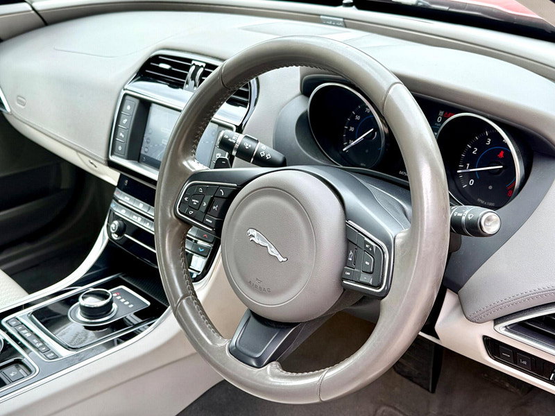 Jaguar XE 2.0 GTDi Portfolio Auto Euro 6 (s/s) 4dr