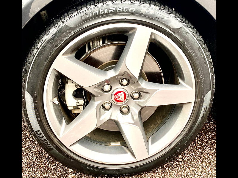 Jaguar XE 2.0i GPF R-Sport Saloon 4dr Petrol Auto Euro 6 (s/s) (200 ps)