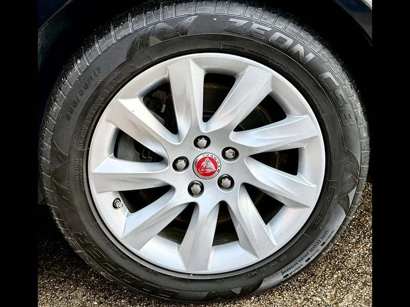 Jaguar XF 2.0d Prestige Sportbrake Auto AWD Euro 6 (s/s) 5dr