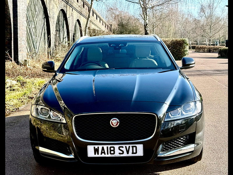 Jaguar XF 2.0d Prestige Sportbrake Auto AWD Euro 6 (s/s) 5dr