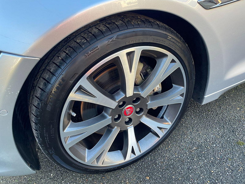 Jaguar XJ 3.0d V6 Portfolio Auto Euro 6 (s/s) 4dr