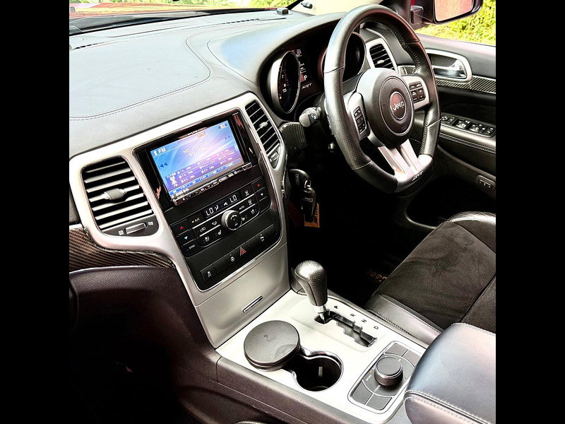 Jeep Grand Cherokee 6.4 SRT8 Auto 4WD 5dr