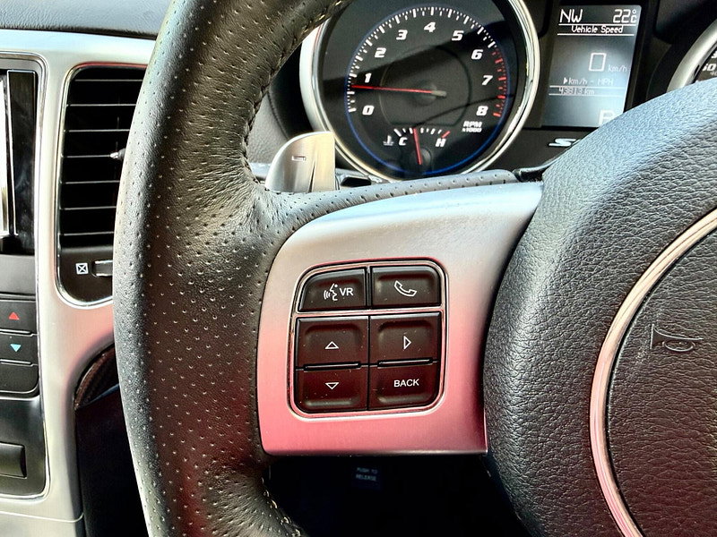 Jeep Grand Cherokee 6.4 SRT8 Auto 4WD 5dr