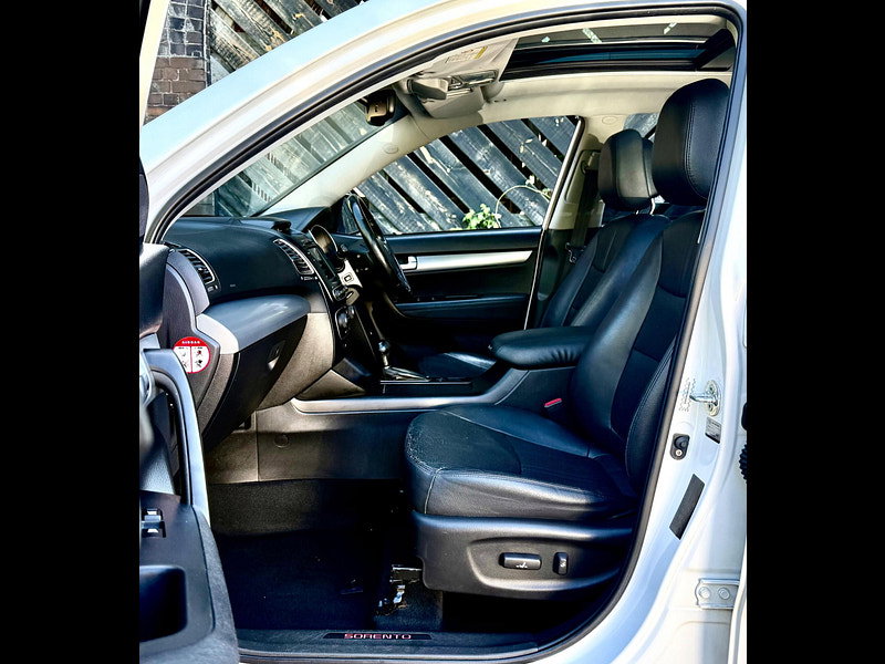 Kia Sorento 2.2 CRDi KX-3 Auto AWD Euro 5 5dr