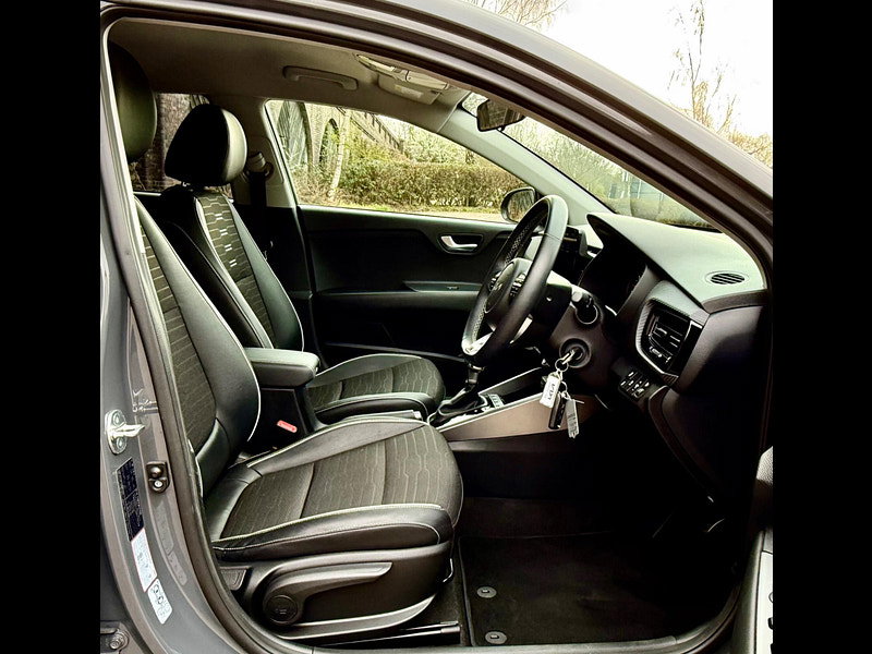 Kia Stonic 1.0 T-GDi MHEV GT-Line DCT Euro 6 (s/s) 5dr