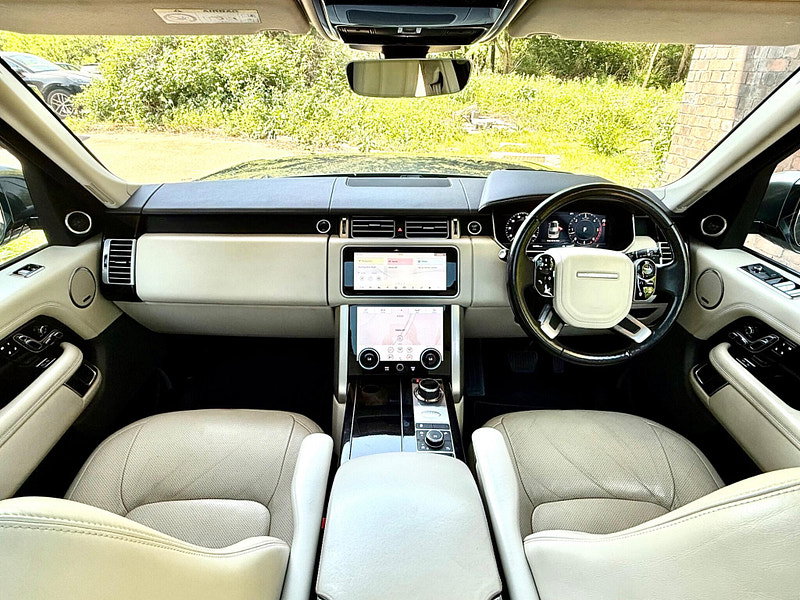 Land Rover Range Rover 3.0 SD V6 Vogue Auto 4WD Euro 6 (s/s) 5dr
