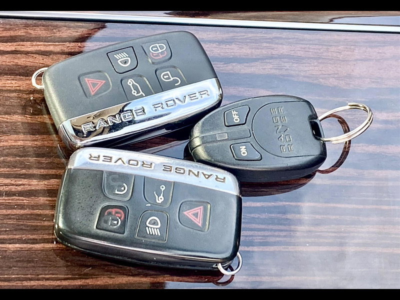 Land Rover Range Rover 4.4 SD V8 Autobiography Auto 4WD Euro 6 (s/s) 5dr